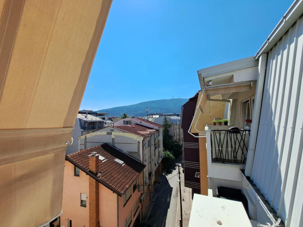 Bright Top Floor Apartment With Free Parking Scopia Exterior foto
